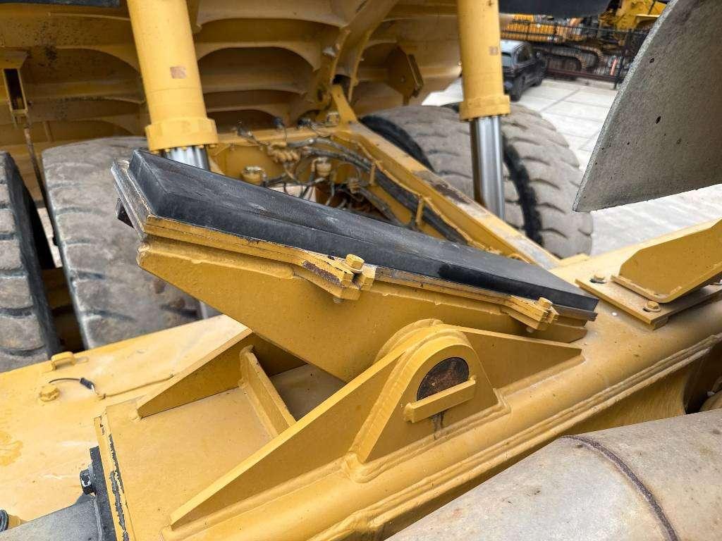 Caterpillar 777G - German Machine / TOP Condition! Photo 27