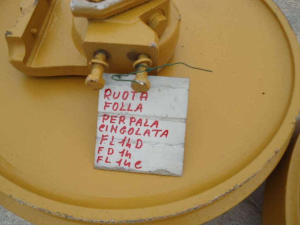 Idler wheel for Fiat Allis FL14D-FD14-FL14C Photo 2