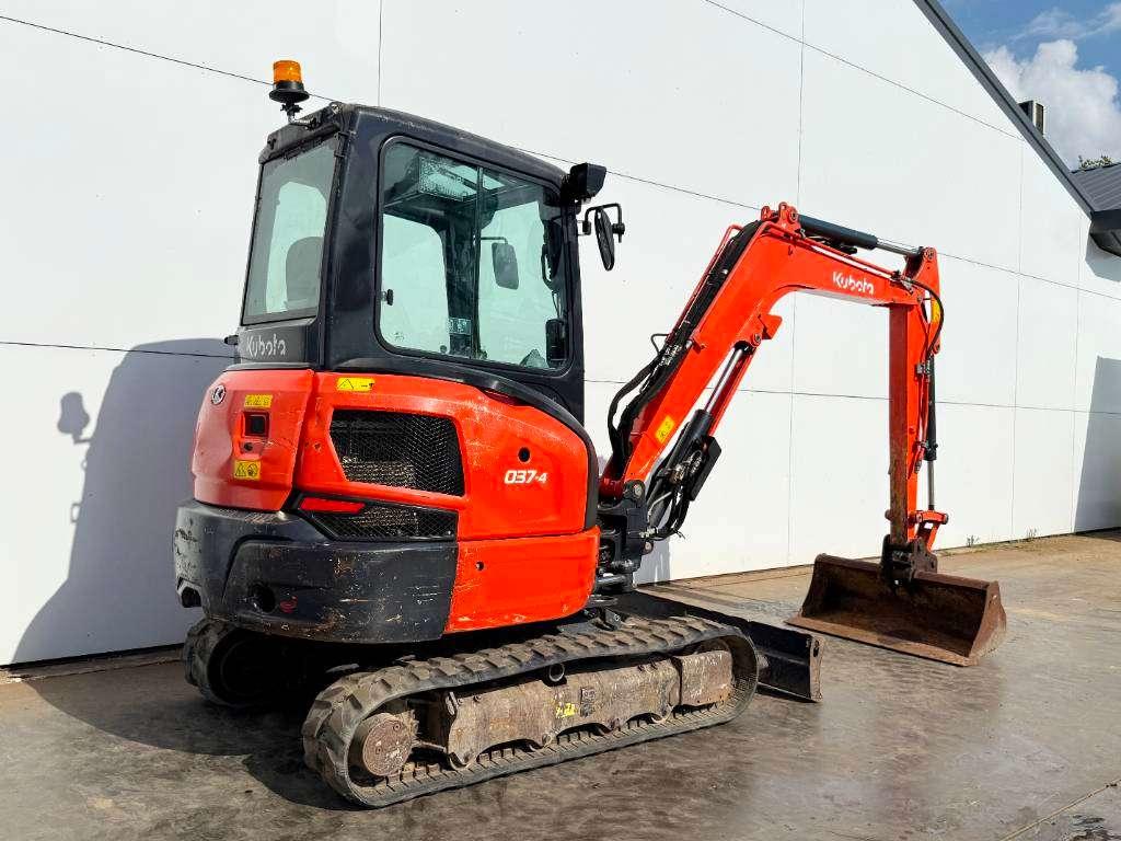 Kubota KX037-4 - Hammer Lines / Quick Coupler Photo 3
