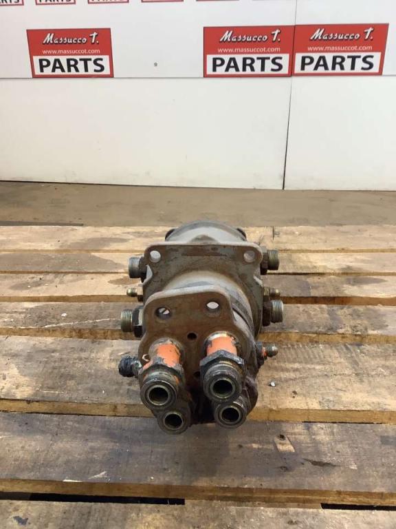 Rotating joint for Fiat Hitachi EX215 Photo 3