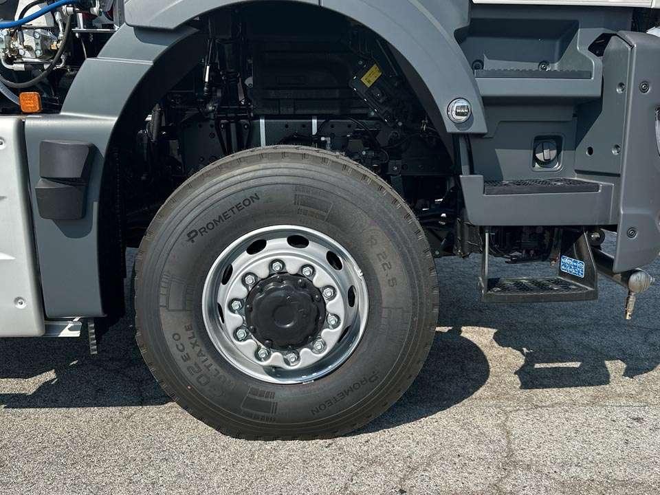 Man TGS 33.520 6X6 Photo 12