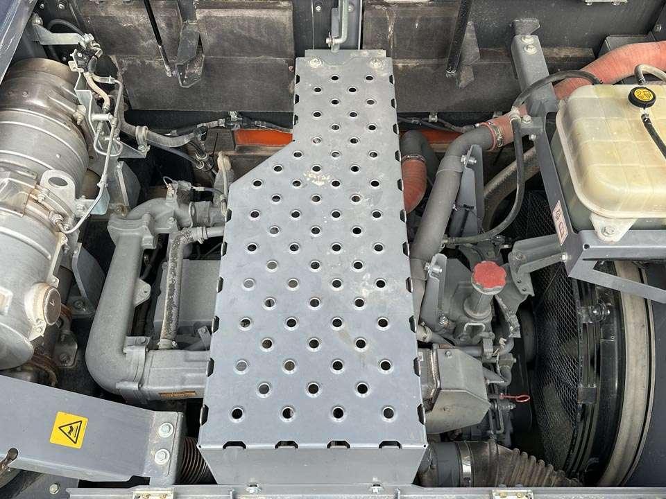 Hitachi ZX350LCN-7 Photo 11