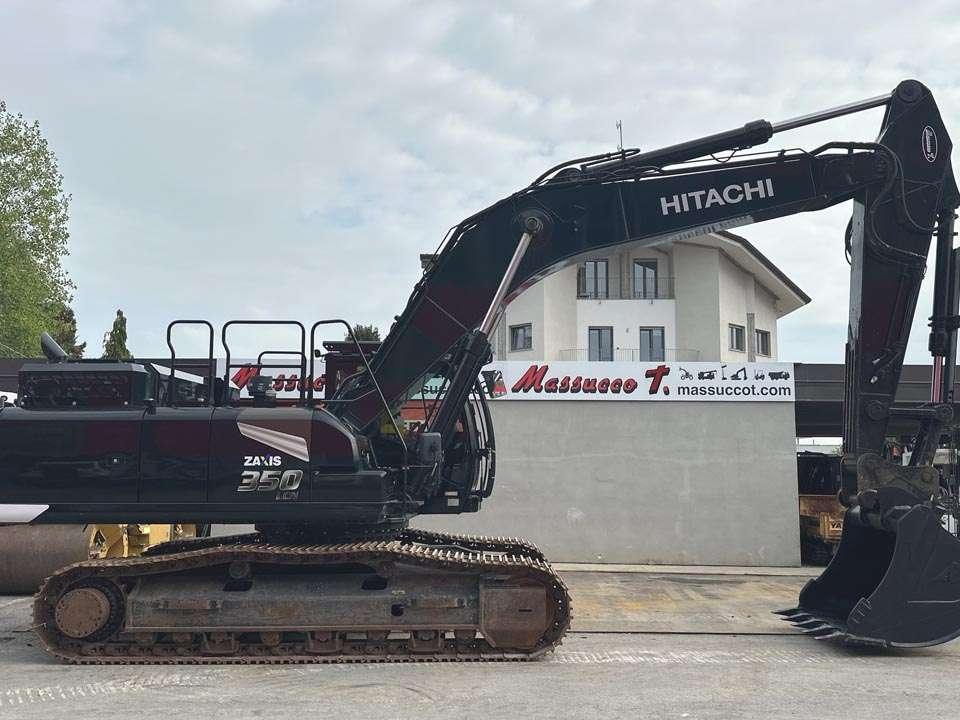 Hitachi ZX350LCN-7 Photo 23