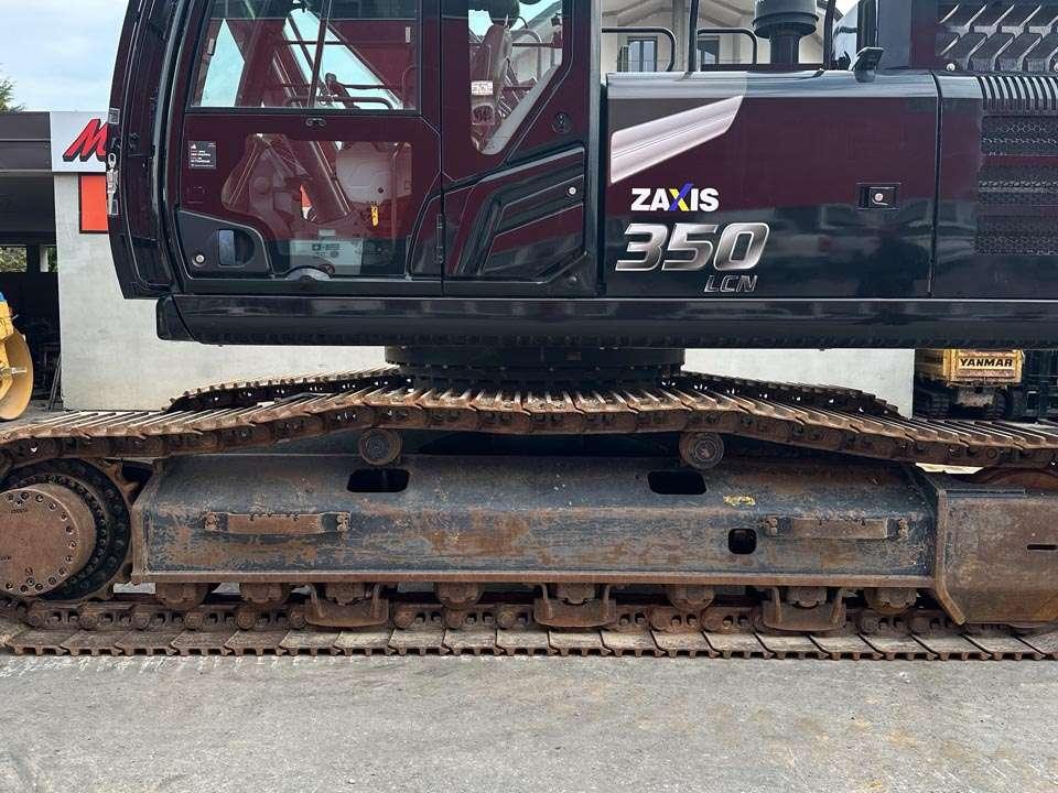 Hitachi ZX350LCN-7 Photo 9