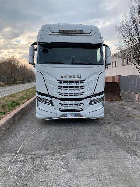 Iveco AS440S51T/P Photo 3
