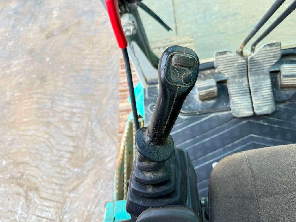 Kobelco SK235SR - Hammer Lines / Automatic Greasing Photo 10
