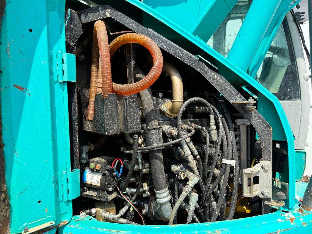 Kobelco SK235SR - Hammer Lines / Automatic Greasing Photo 27