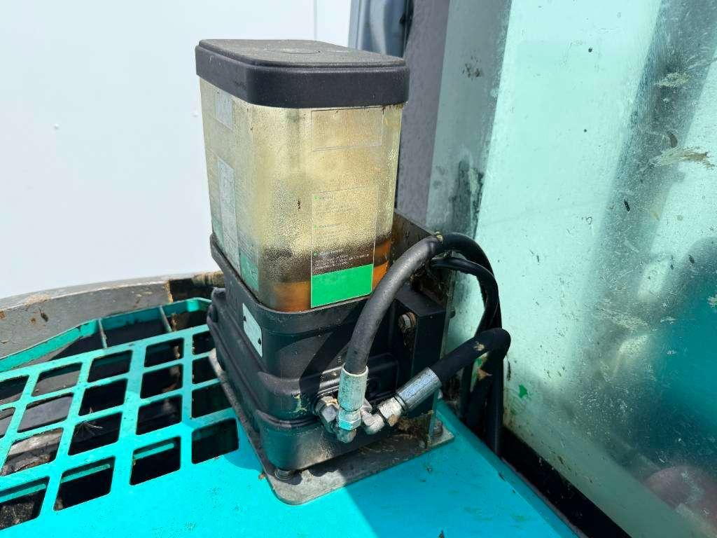 Kobelco SK235SR - Hammer Lines / Automatic Greasing Photo 29