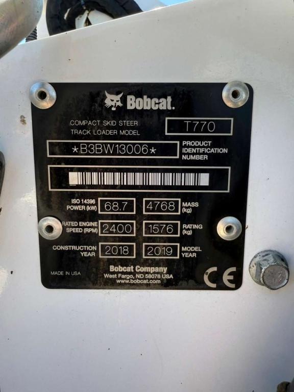 Bobcat T770 Photo 14