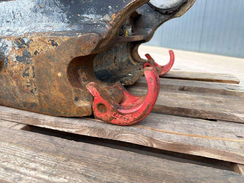 OilQuick OQ70/55 - 329D / 329E / 330F Photo 12
