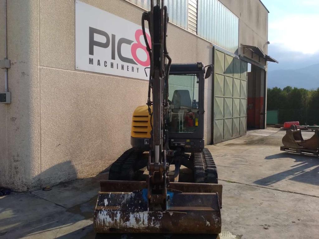 Volvo ECR48C Photo 2