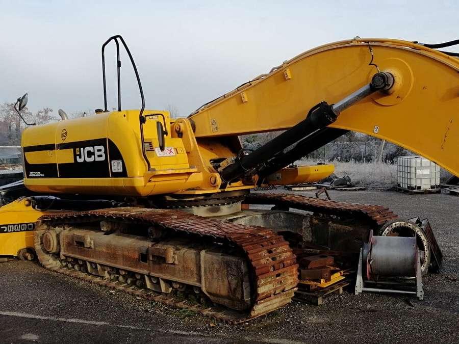 JCB JS290NLC Photo 1