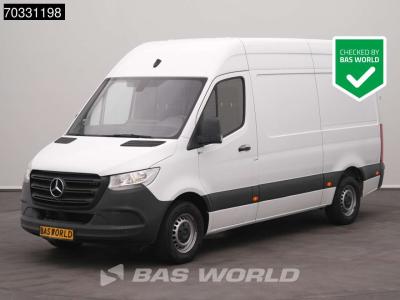 Mercedes-Benz Sprinter 315 CDI Automaat RWD L2H2 Airco Cruise MBUX CarPlay Camera L2 A/C Cruise control sold by BAS World B.V.