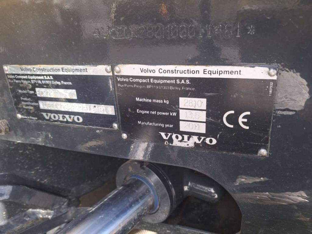 Volvo ECR28 Photo 12