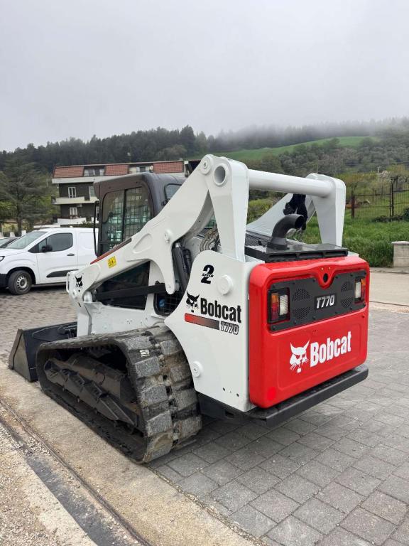 Bobcat T770 Photo 4