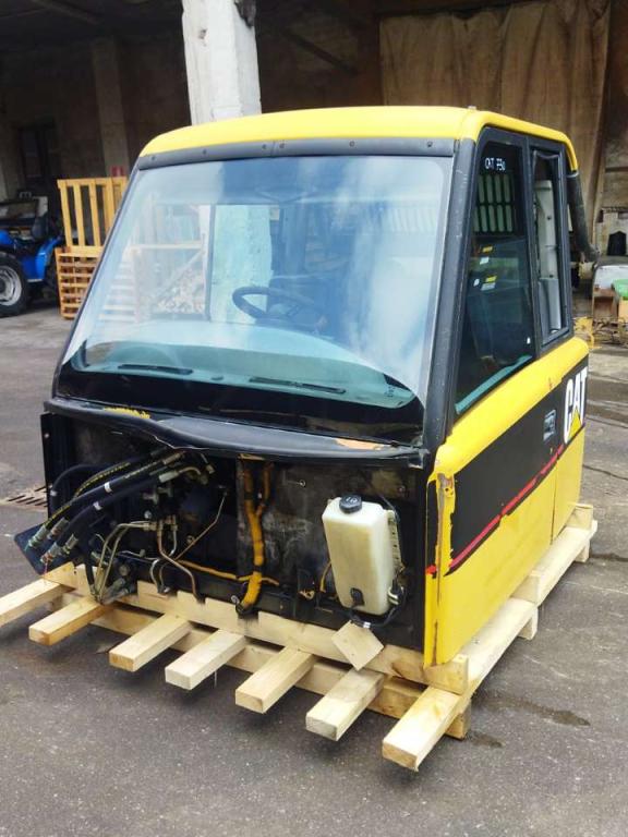 Cab for Caterpillar 730 B Photo 2
