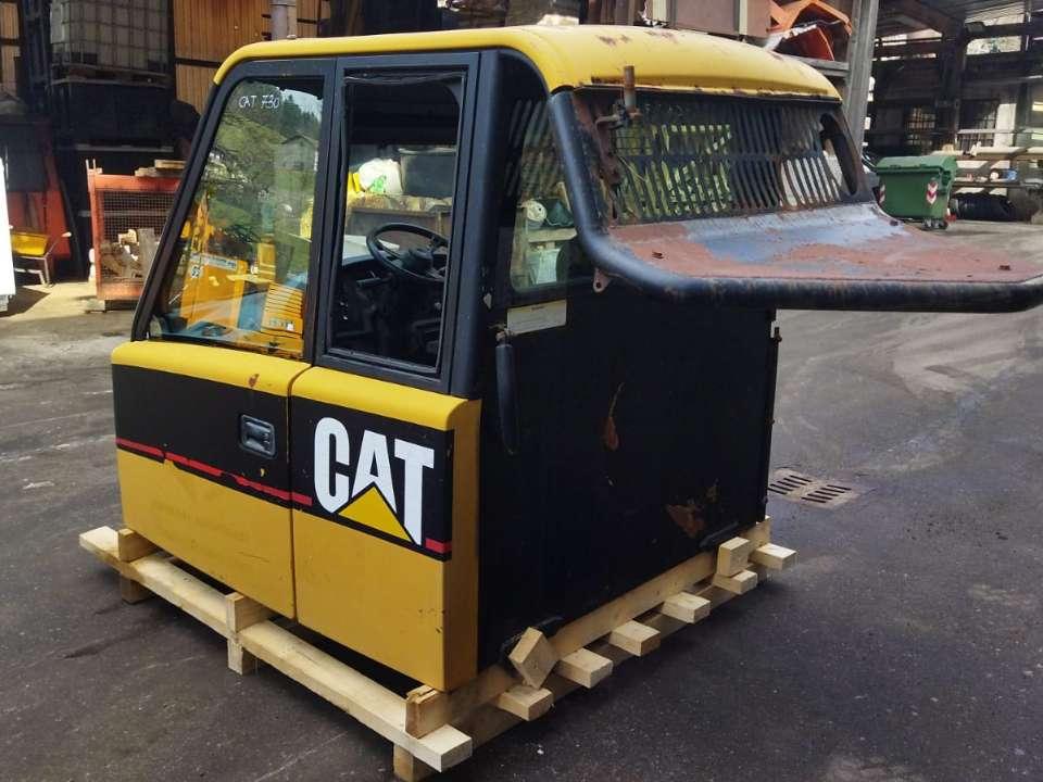Cab for Caterpillar 730 B Photo 4