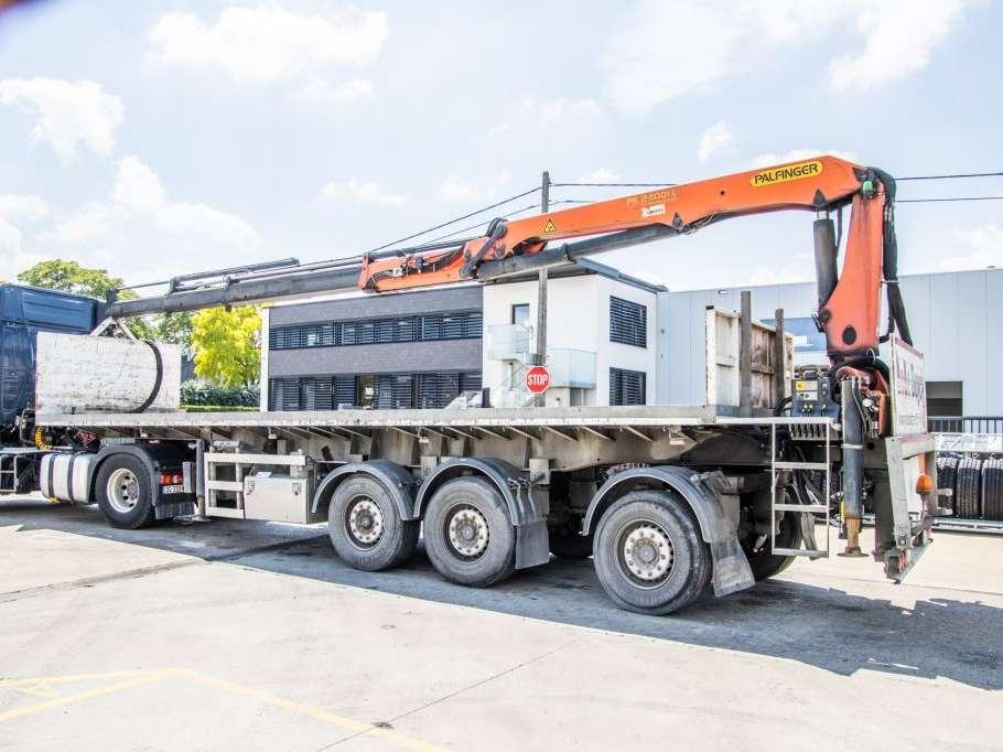 SYSTEM TRAILER CRANE/KRAN/GRUE-PALFINGER 24T/M+3EXT Photo 3
