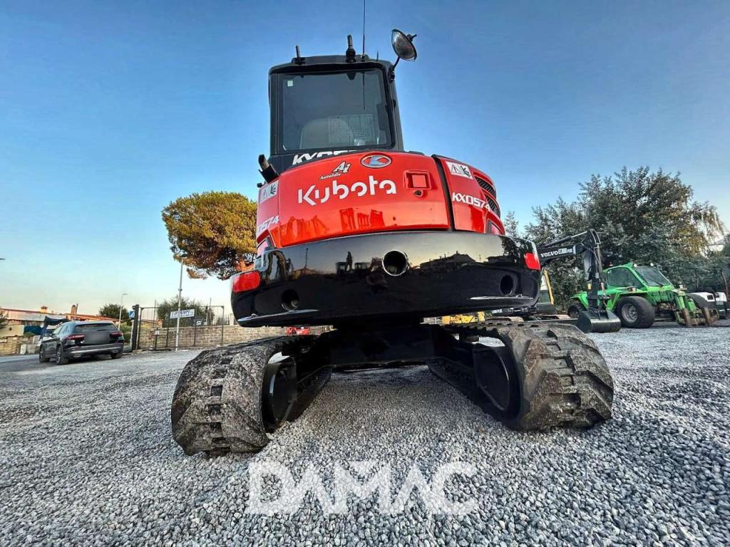 Kubota KX57-4 Photo 9