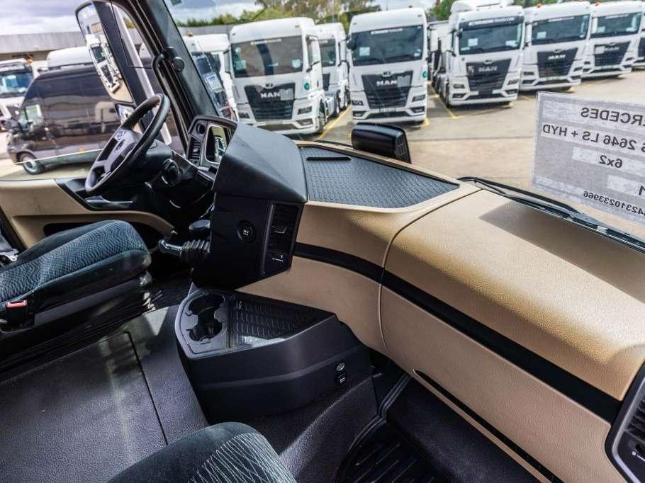 Mercedes-Benz ACTROS 2646 LS + HYDR. Photo 18