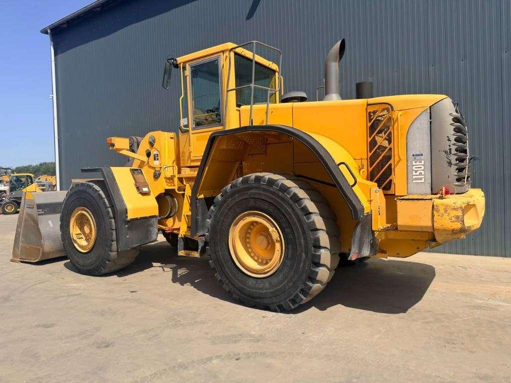 Volvo L150E Photo 2