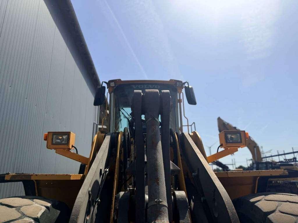 Volvo L150E Photo 20