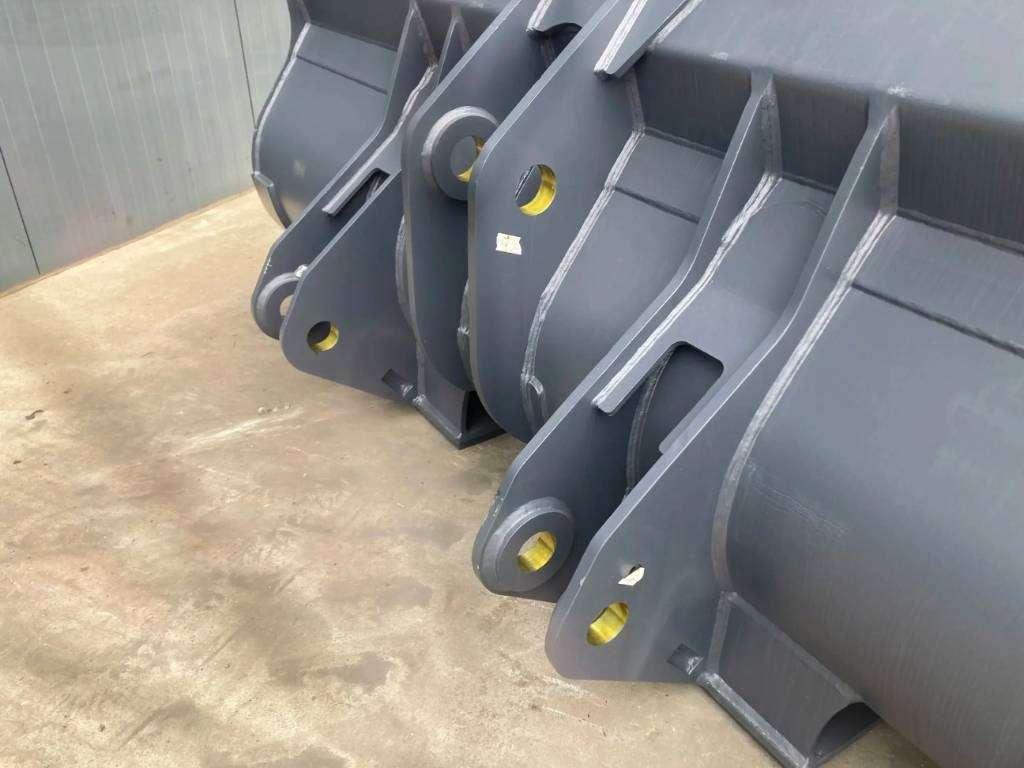 Volvo L90H Photo 9