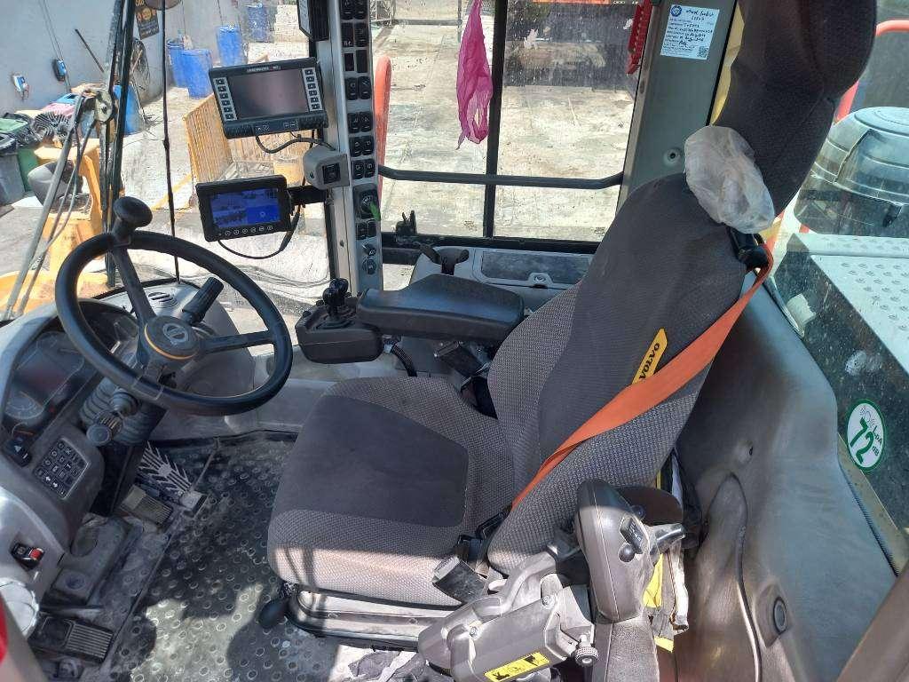 Volvo L350H (EXW - Abu Dhabi) Photo 20