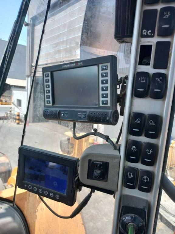 Volvo L350H (EXW - Abu Dhabi) Photo 22