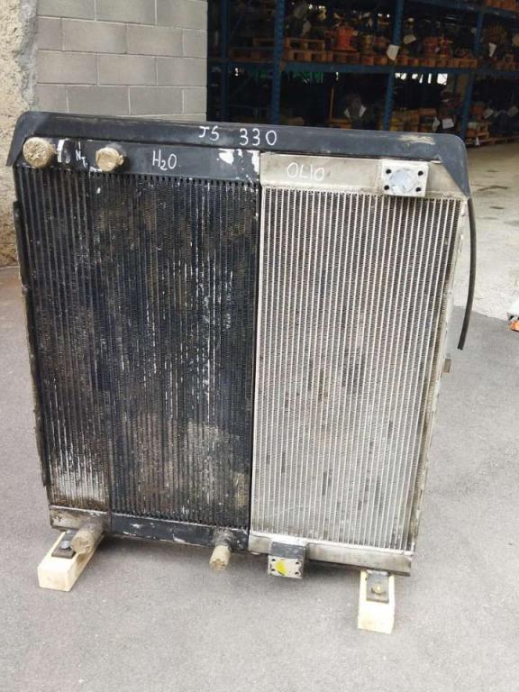 Water radiator for JCB Js 330 Photo 1