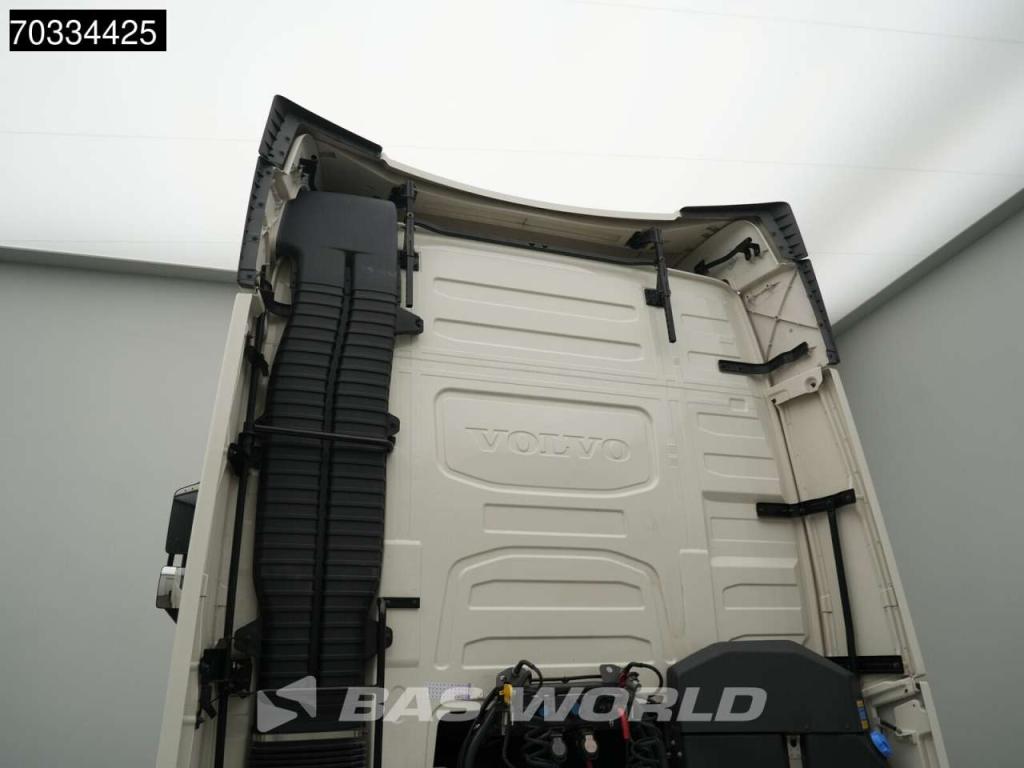 Volvo FH 460 4X2 Retarder 2x Tanks 90% Tyres! Photo 16