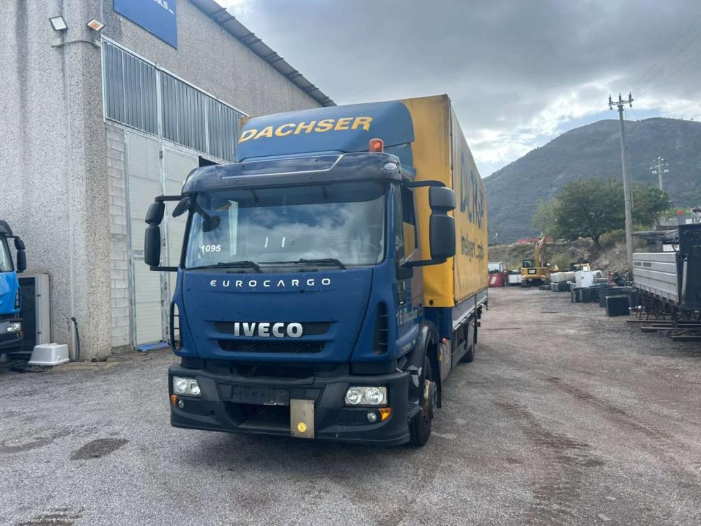 Iveco EUROCARGO CUBE 120E22 Photo 2