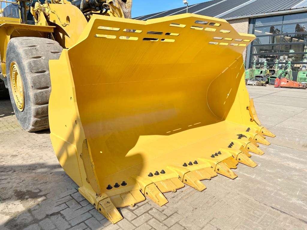 Caterpillar 988K Bucket - New / Unused Photo 2