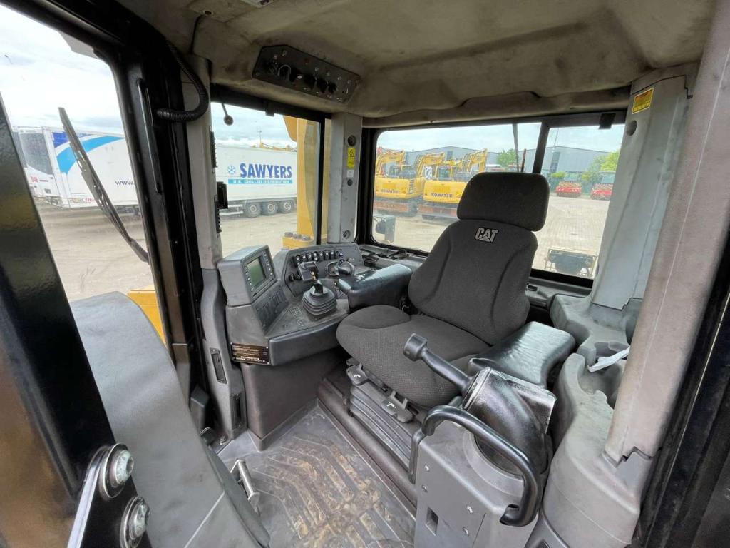 Caterpillar D8T - 2021 Rebuild CE / EPA Photo 21