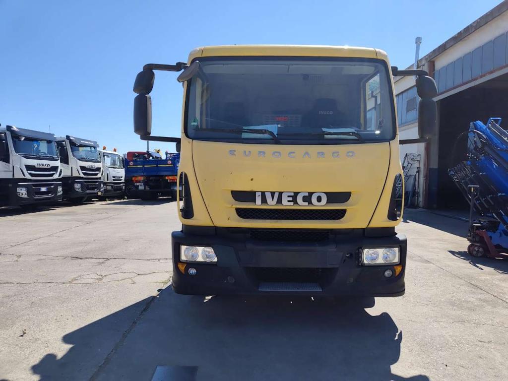 Iveco EUROCARGO 120E28P Photo 27