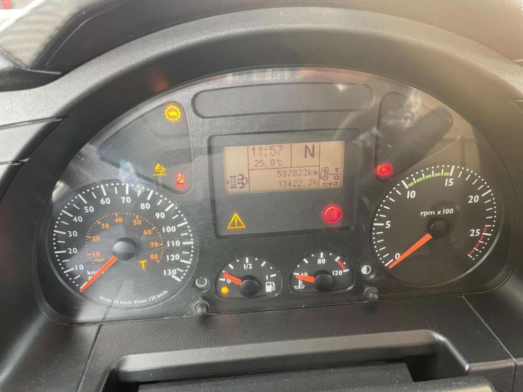 Iveco TRAKKER 260T45/P Photo 13