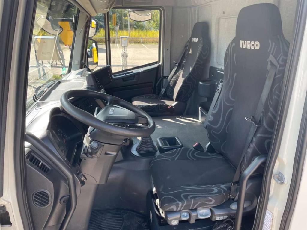 Iveco TRAKKER 260T45/P Photo 15
