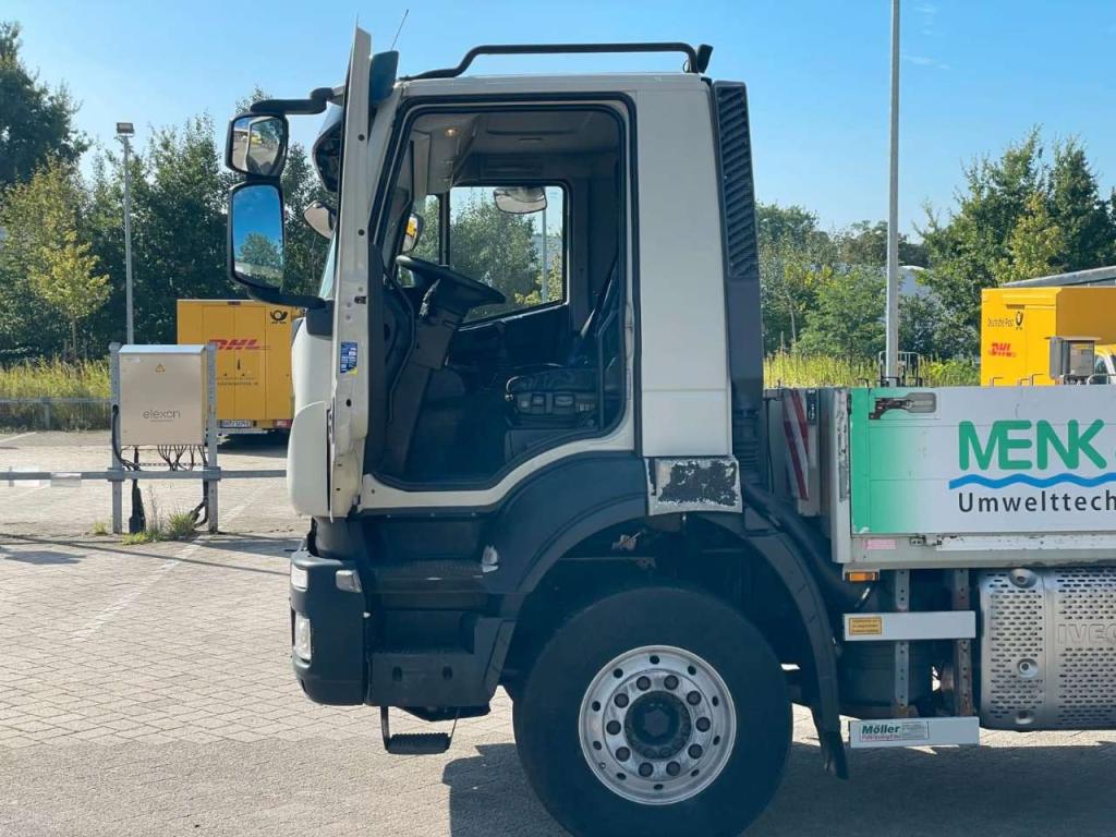 Iveco TRAKKER 260T45/P Photo 22