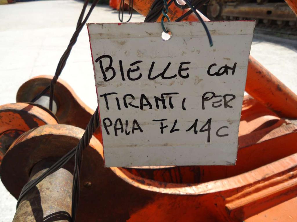 Biella con tiranti per benna for Fiat Allis FL14C Photo 3