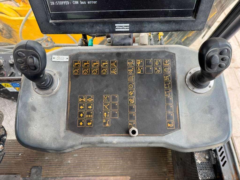 Atlas Copco Boomer XE3C - 1000V / COP 3084 Drills Photo 11