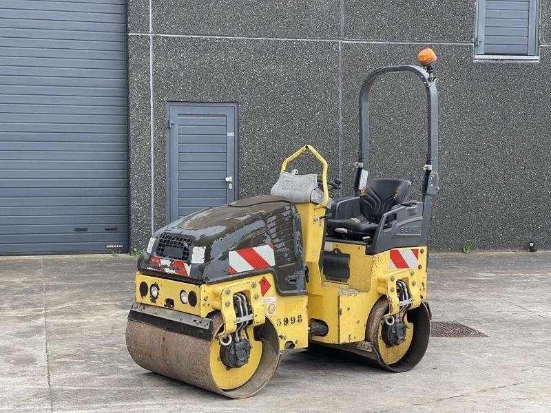 Bomag BW 100 ADM-5 Photo 1