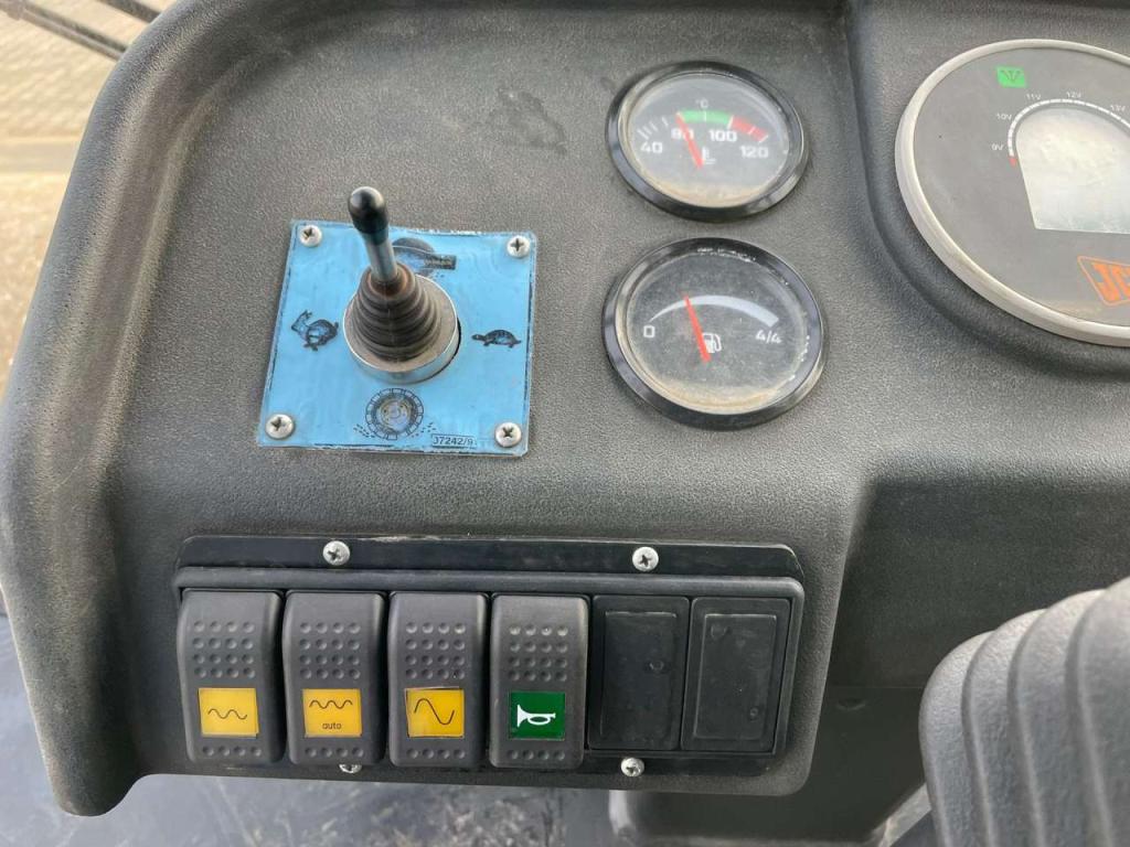 JCB VM166D (15.5t) Photo 21