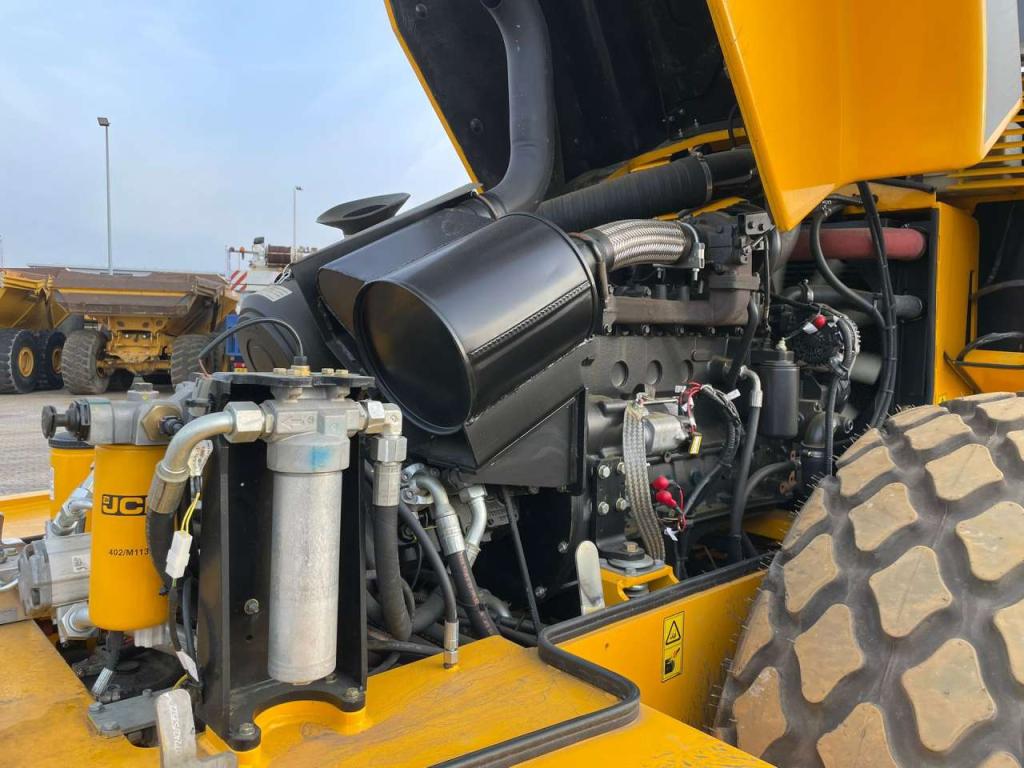 JCB VM166D (15.5t) Photo 27