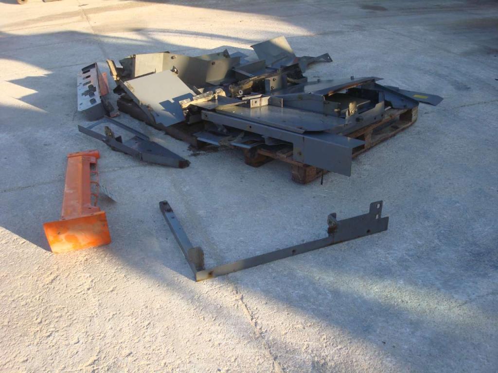 Sump pan for ZAXIS 210.3 E 240.3 Photo 4