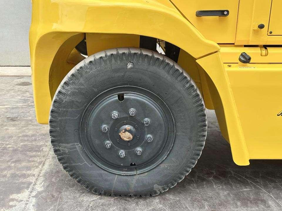 Hyundai 80D-7E Photo 4