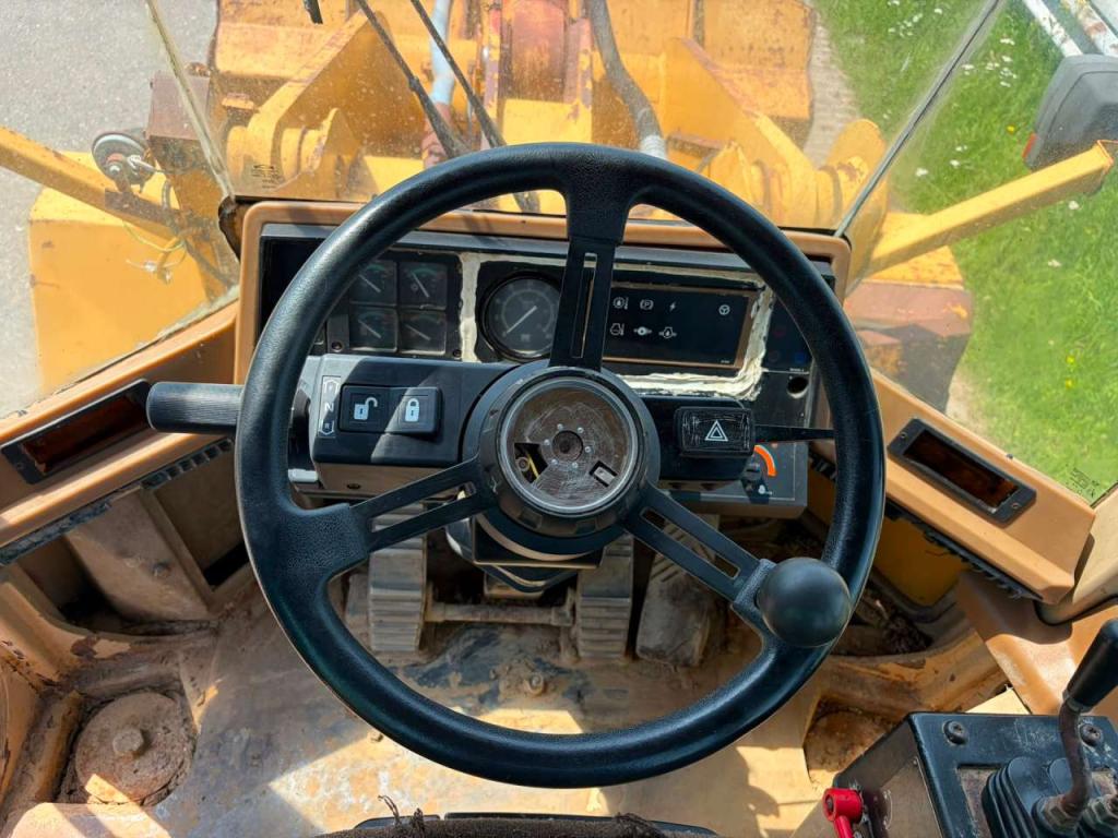 Caterpillar 928F Photo 17