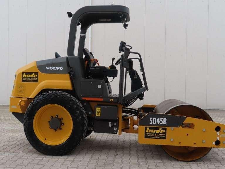Volvo SD45B Photo 1
