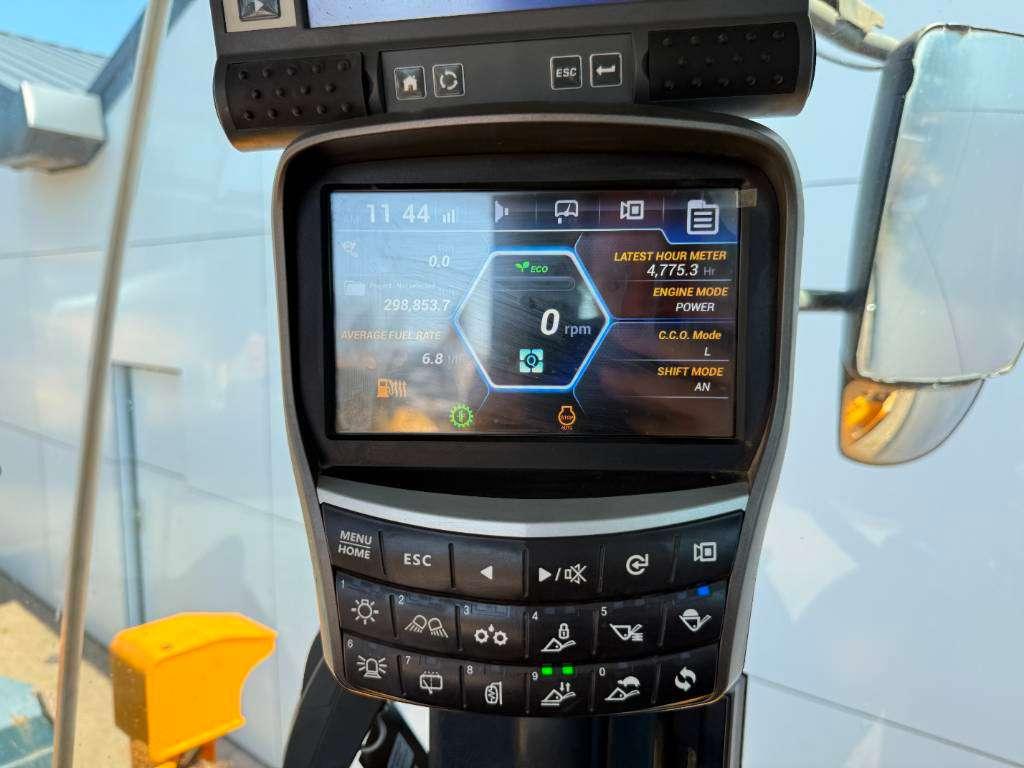 Hyundai HL940A - Weight System / Automatic Greasing Photo 12
