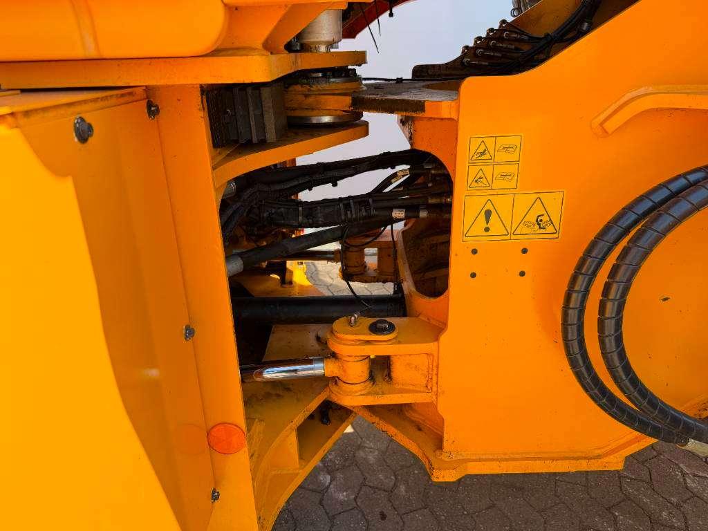 Hyundai HL940A - Weight System / Automatic Greasing Photo 24