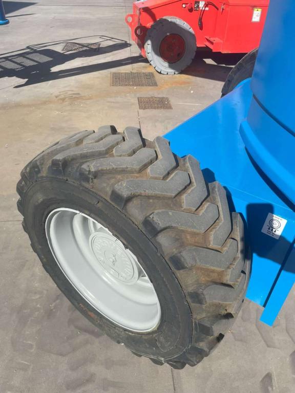 Genie Z34/22 IC Photo 12